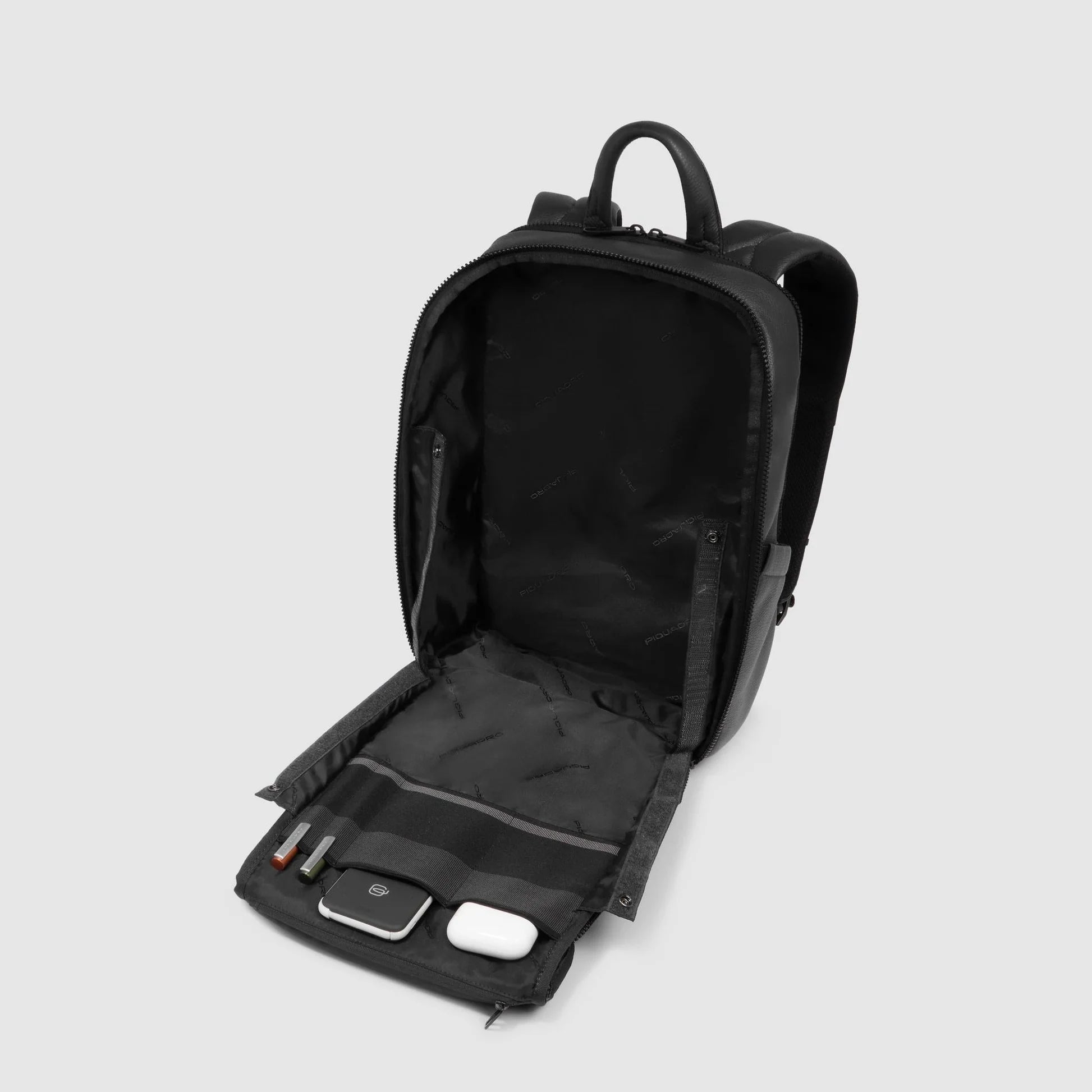 Zaino Pquadro Protezione RFID 14 Porta Tablet Ipad