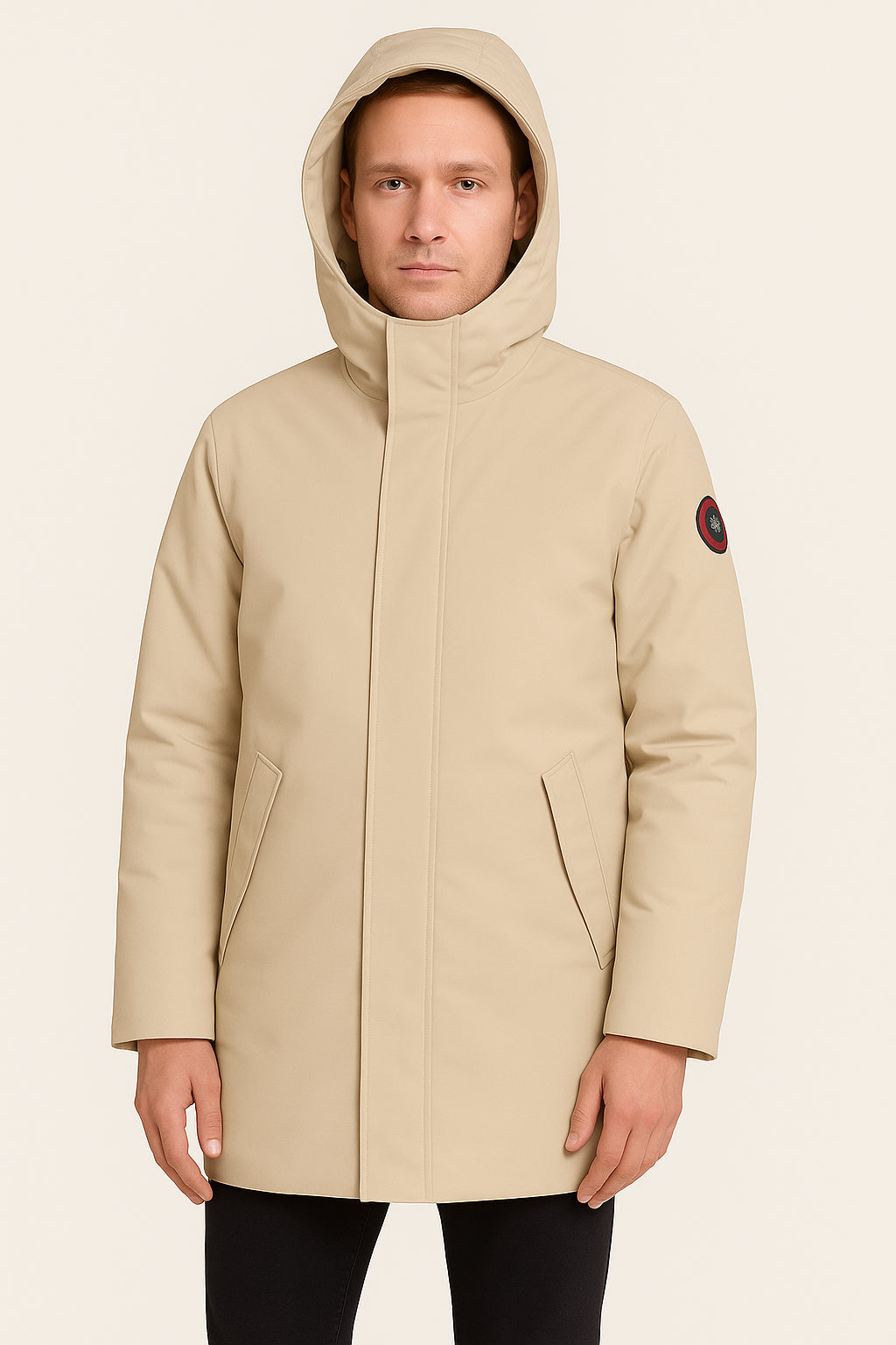 Giubbino Austen Museum beige con cappuccio, perfetto per affrontare l'inverno con stile e comfort.