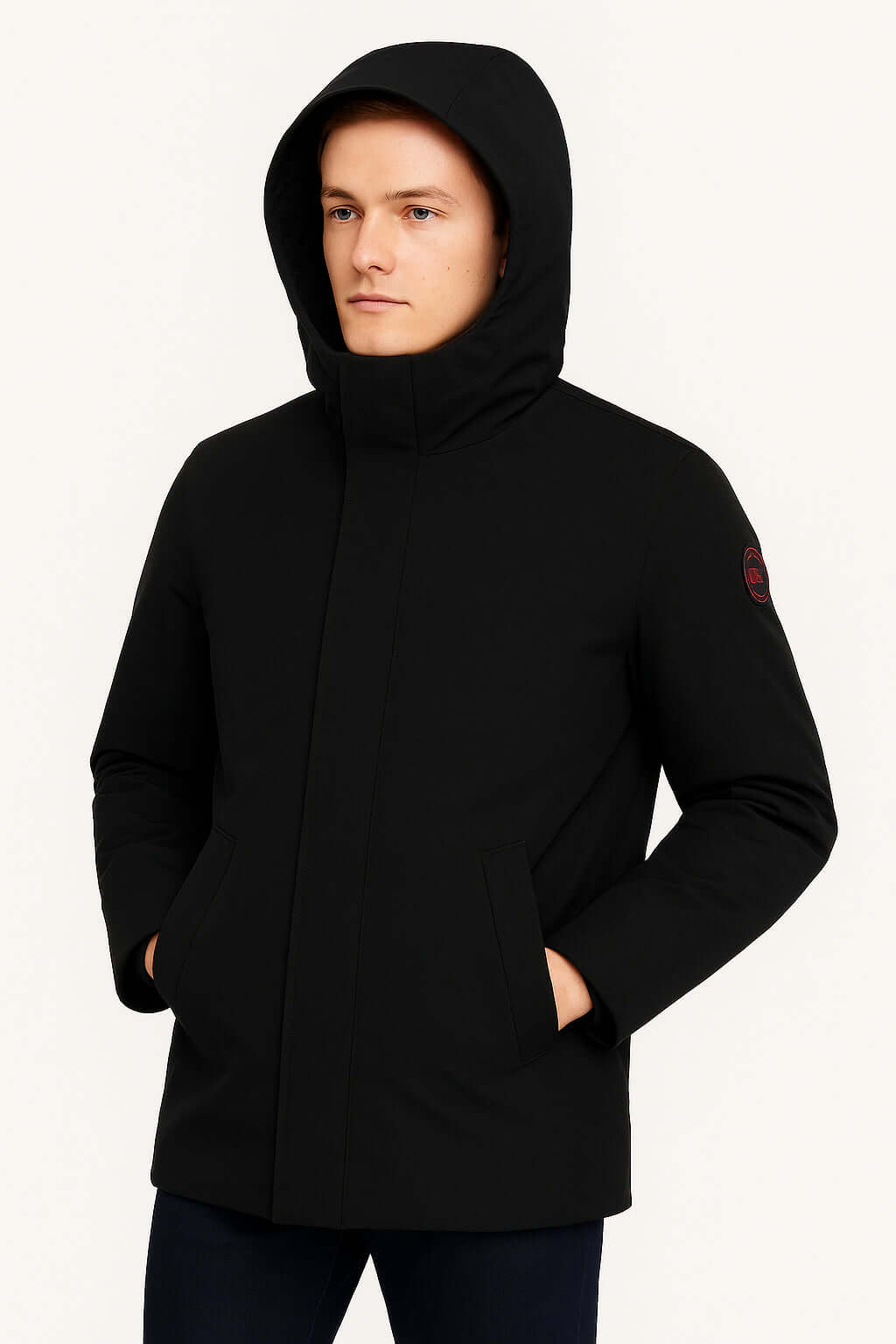 Giubbino Parka Museum Foster uomo nero con cappuccio, elegante e funzionale per le stagioni fredde.