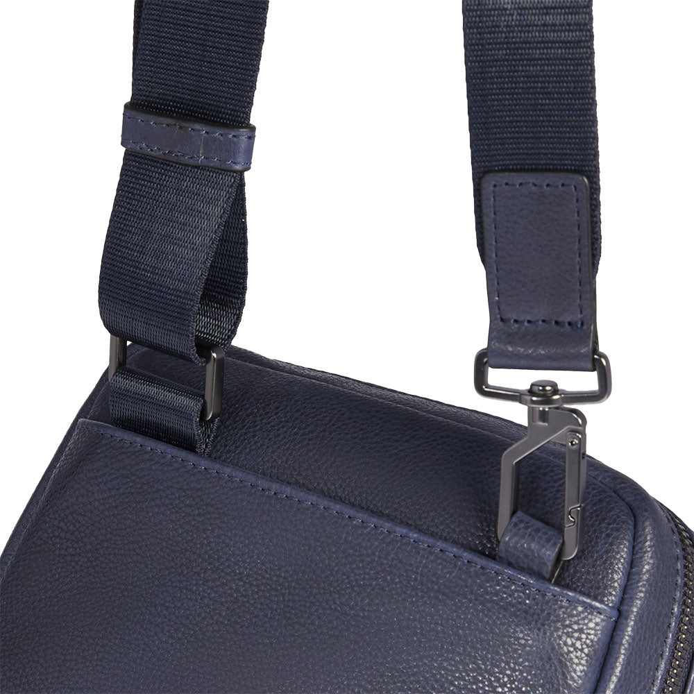 Pquadro Men's Messenger Bag for iPad