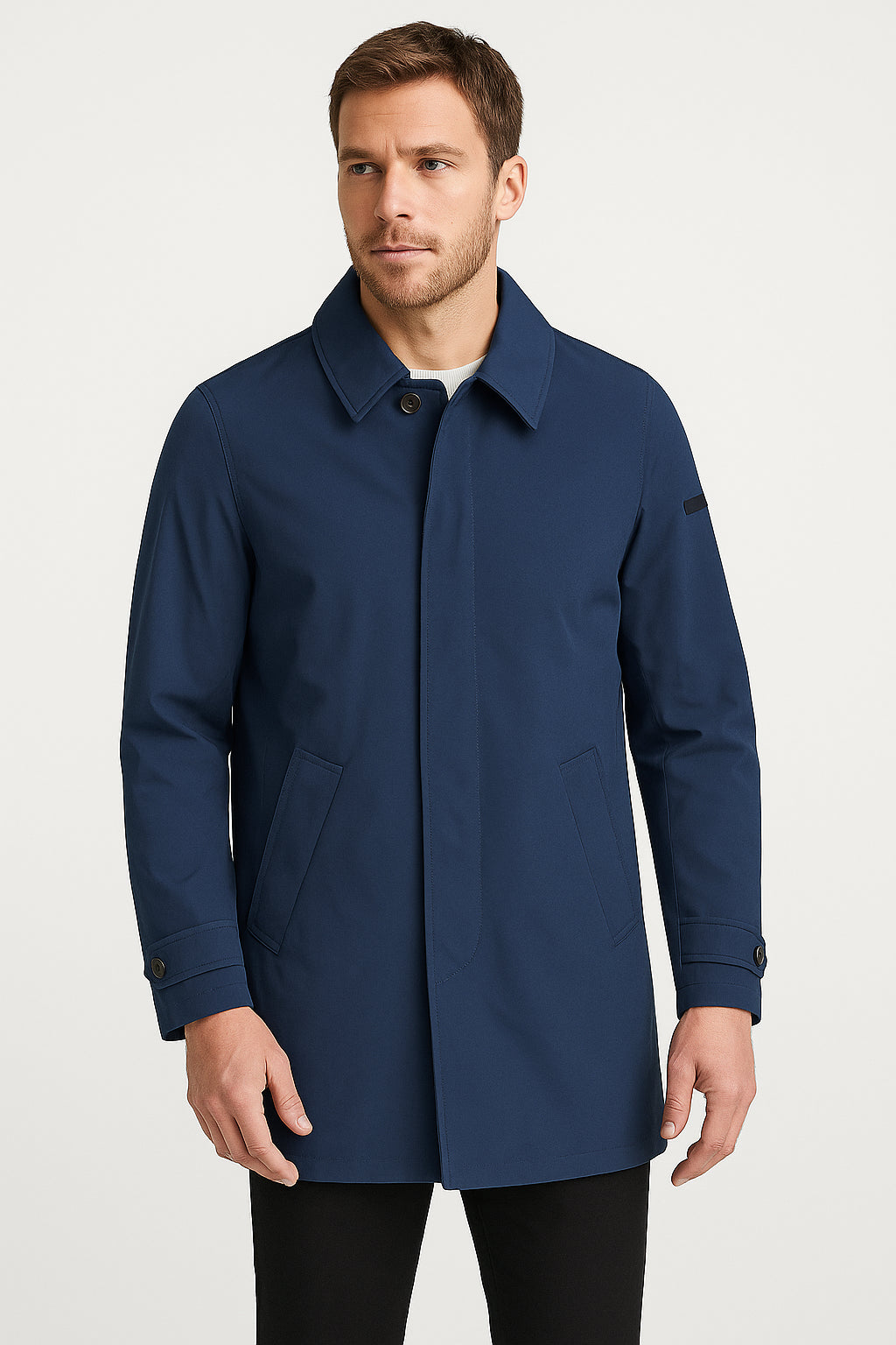 Trench uomo elegante con imbottitura leggera e design impermeabile 