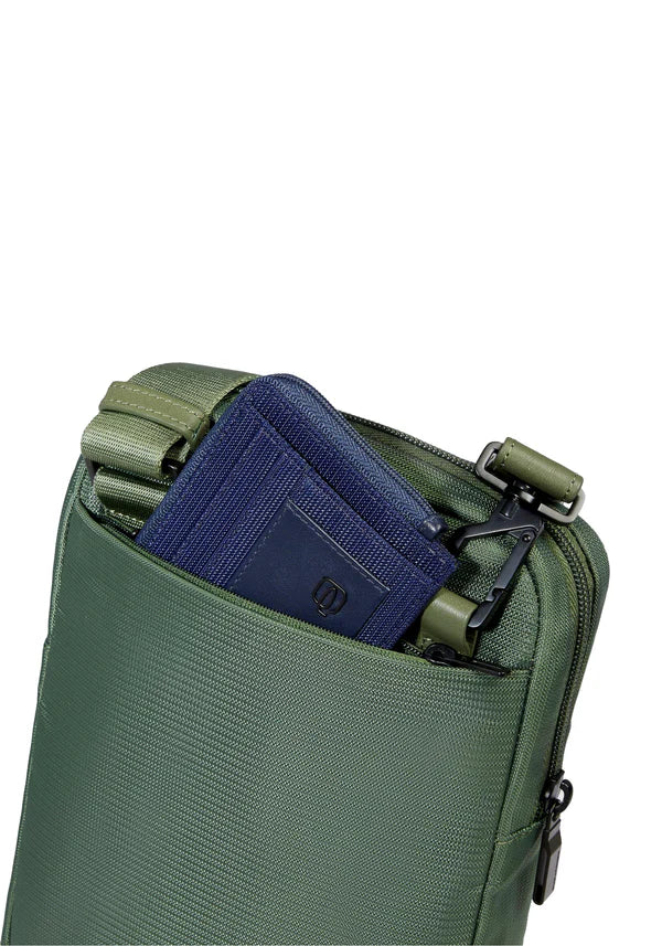 Bolso bandolera Pquadro Modelo Cam